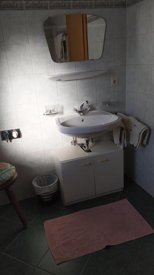 Aue, Ferienwohnung Tux Εξωτερικό φωτογραφία